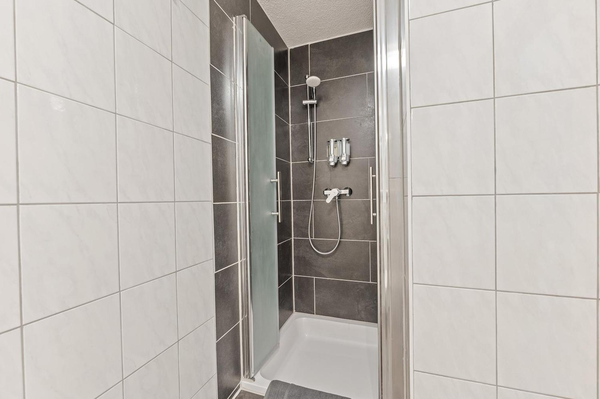 Businesshotel Lemon Suites Self Check-In Messe Airport Mit Kueche - Monteure Willkommen Neuhausen auf den Fildern Номер фото